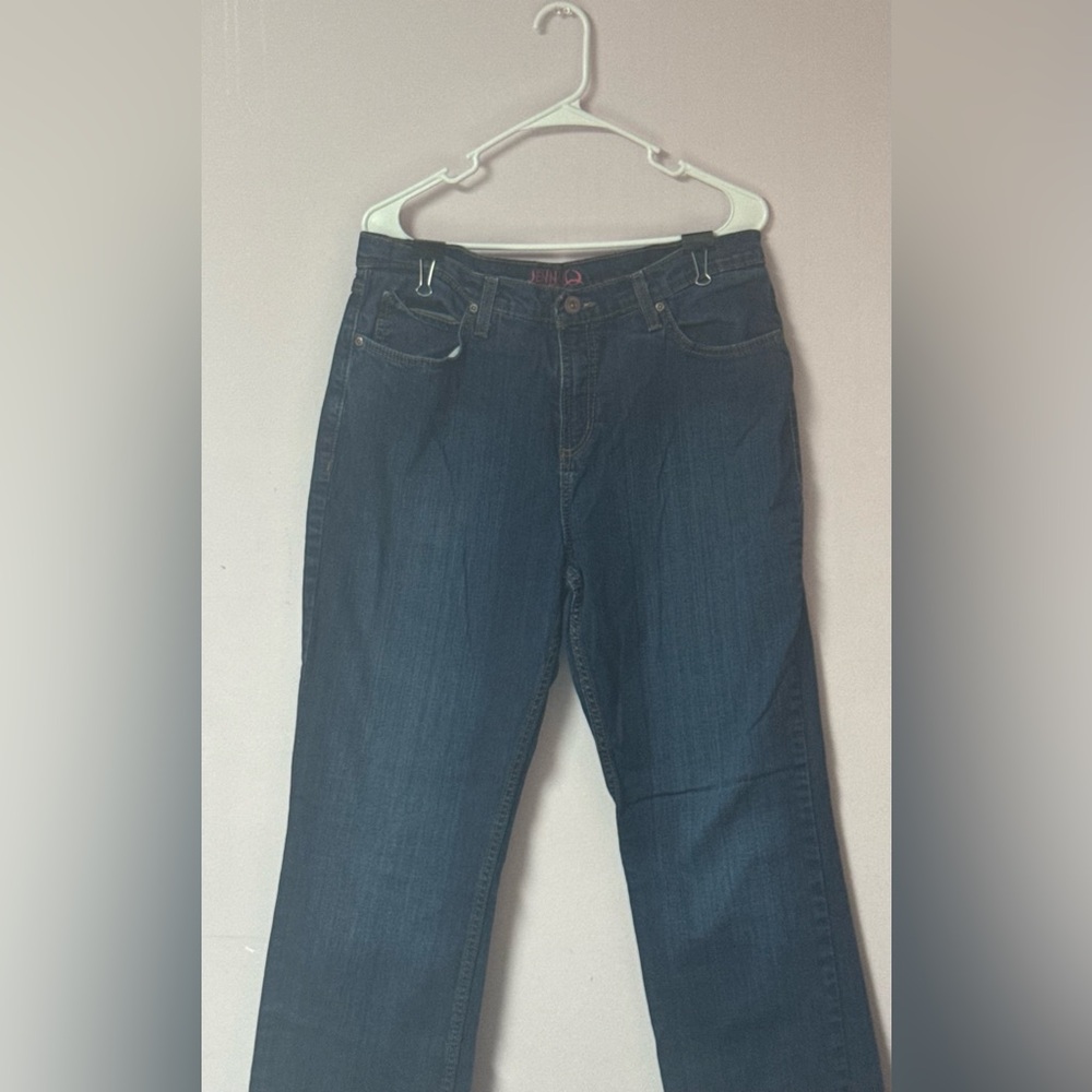 Jenna Cinch relaxed jeans size 32/13
 New without tags